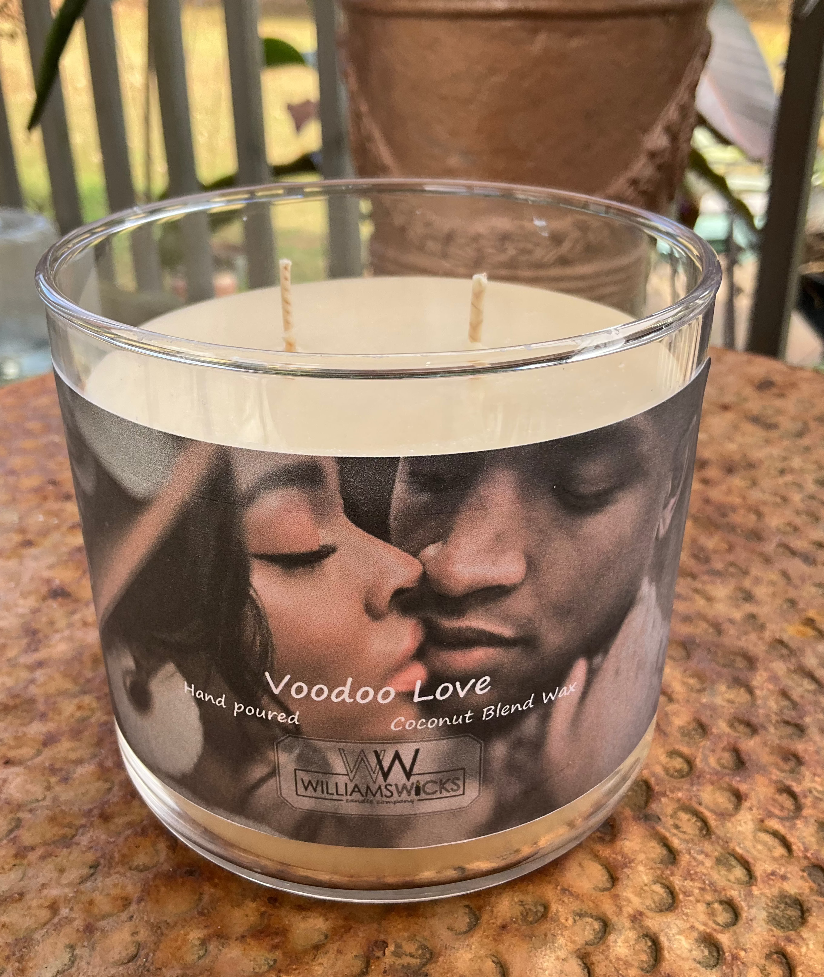 Voodoo Love - 15oz double wick